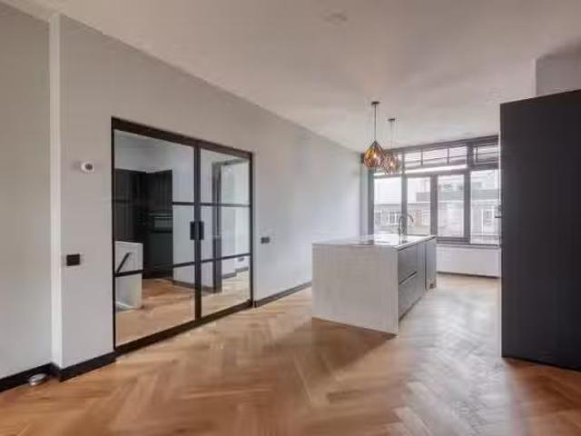 Appartement te koop Acaciastraat 26 in Den Haag voor € 400.000