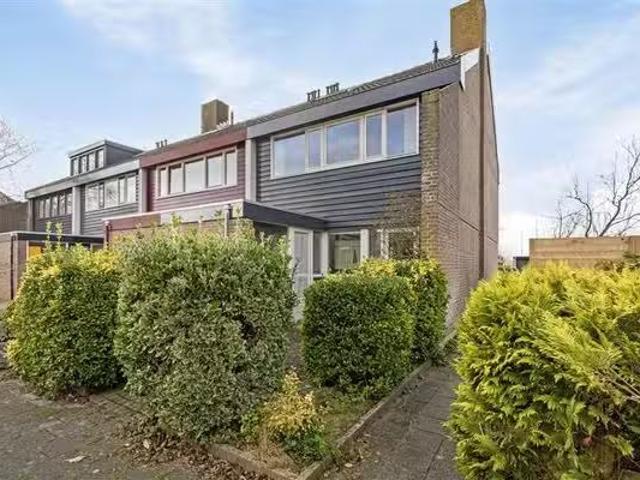Appartement te koop Albert Schweitzerlaan 6 M in Haarlem voor.