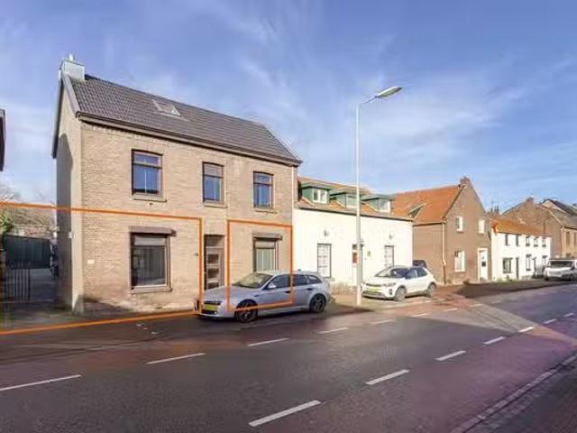 Appartement te koop Ambyerstraat Noord 97 A in Maastricht voor.