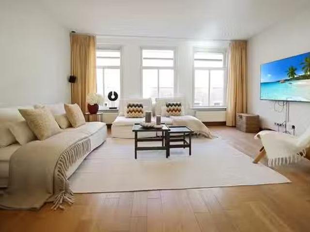 Appartement te koop Anjeliersstraat 171 A in Amsterdam voor €.