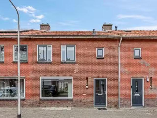 Appartement te koop Anna Paulownahof 203 in Tilburg voor € 300.
