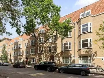 Appartement te koop Anthonie van Dijckstraat 5 H in Amsterdam.