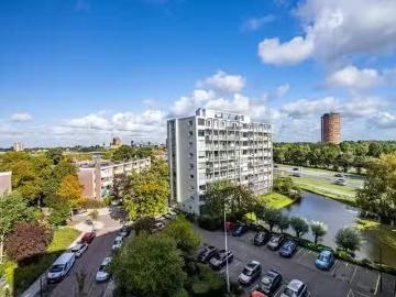 Fortuinwijk, Leiden, Zuid-Holland - Tillen