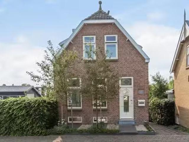 Appartement te koop Argonautenweg 11 K in Rotterdam voor € 1.0.