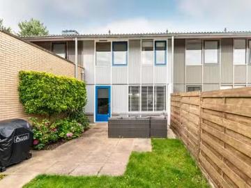 Appartement te koop Buenos Airesstraat 157 in Almere voor € 43.