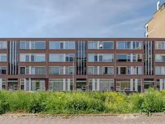 Appartement te koop Burgemeester van Slijpelaan 21 A in Rotter.