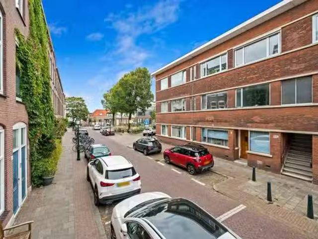 Appartement te koop Badhuisweg in Den Haag voor € 375.000