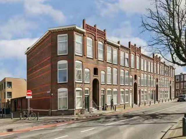 Appartement te koop Barneveldstraat 48 in Den Haag voor € 215.