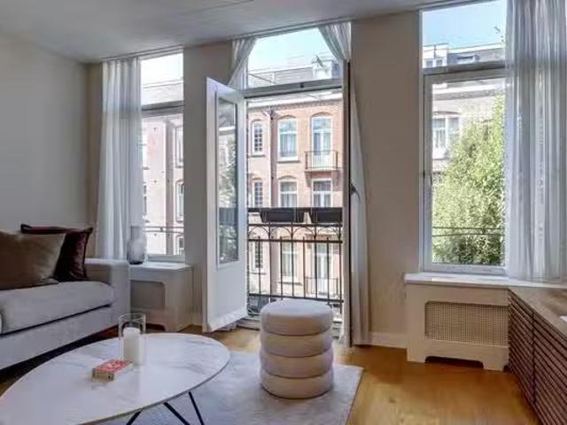 Appartement te koop Begoniastraat 25 B in Amsterdam voor € 400.