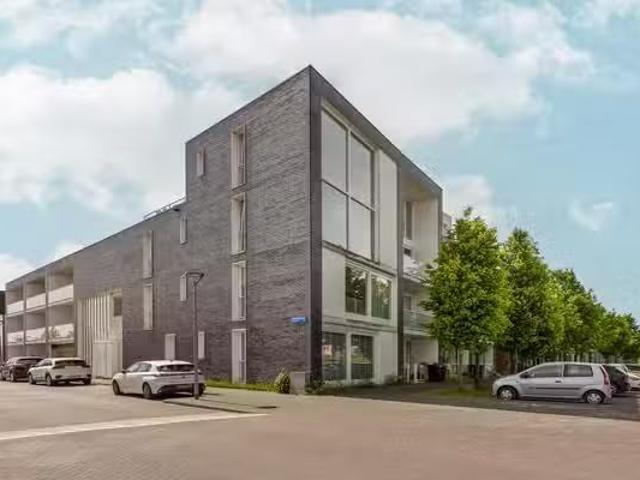 Appartement te koop Beneluxlaan 873 in Almere voor € 335.000