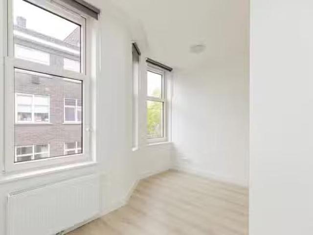 Appartement te koop Bergselaan 360 C in Rotterdam voor € 295.000