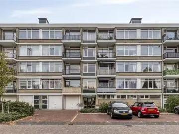 Appartement te koop Bevrijdingsplein 26 in Leiden voor € 300.000