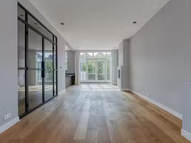 Appartement te koop Binckhorstlaan 315 F in Den Haag voor € 1.