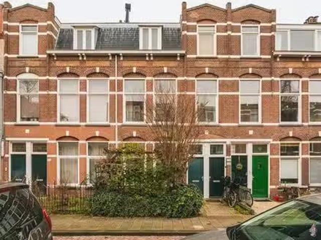 Appartement te koop Celsiusstraat 173 in Den Haag voor € 340.000