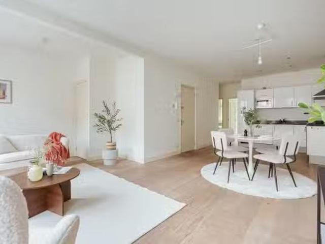 Appartement te koop Commelinstraat 33 2 in Amsterdam voor € 56.