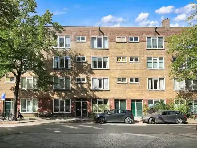 Appartement te koop Cornelis Anthoniszstraat 53 2 in Amsterdam.