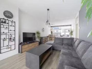 Appartement te koop Dwars Koornbrugsteeg 7 A in Leiden voor €.