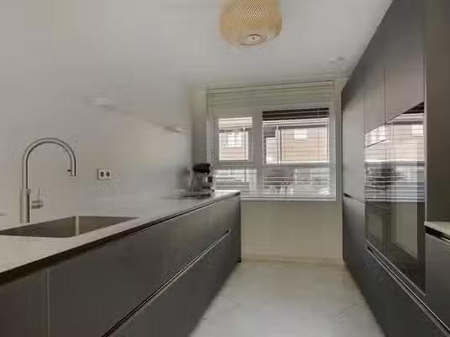 Appartement te koop Darwinstraat 17 in Purmerend voor € 525.000