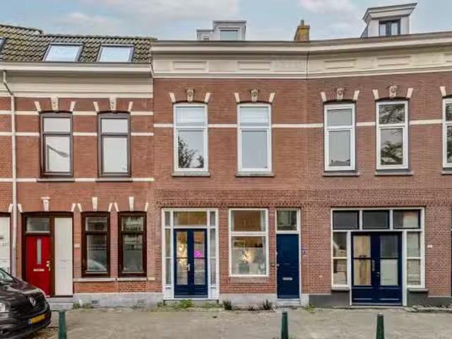 Appartement te koop Delfgaauwstraat 29 C in Rotterdam voor € 4.