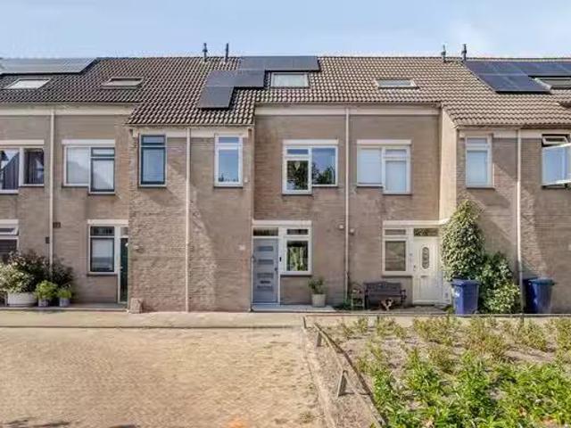 Appartement te koop Deltaplein 667 in Den Haag voor € 525.000