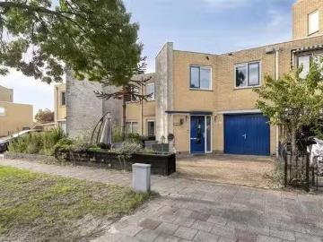 Appartement te koop Dettifossstraat 102 in Almere voor € 515.000