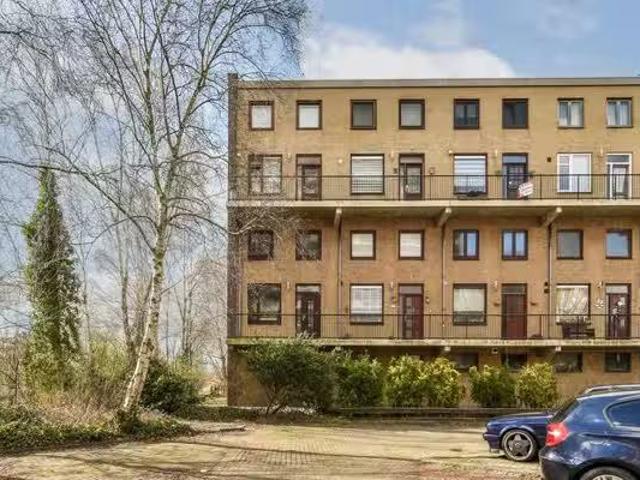 Appartement te koop Diepenbrockstraat 119 in Vlaardingen voor.