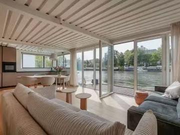 Appartement te koop Dirk Vreekenstraat 39 in Amsterdam voor €.