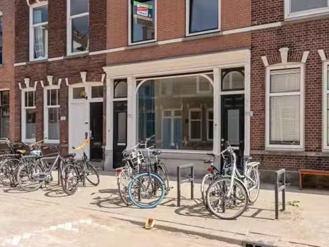 Appartement te koop Dr. Zamenhofstraat 38 A in Rotterdam voor.