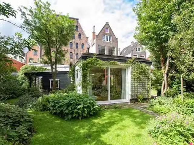Appartement te koop Eef Kamerbeekstraat 620 in Amsterdam voor.