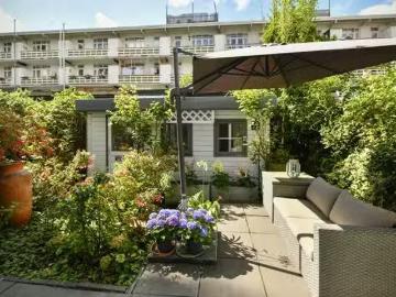Appartement te koop Elizabeth Anscombestraat 235 in Amsterdam.