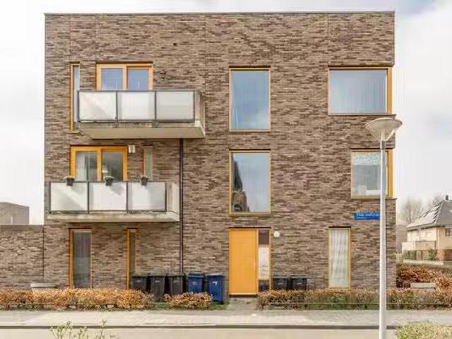 Appartement te koop Guamstraat 4 B in Almere voor € 250.000
