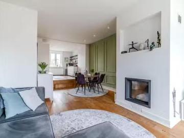 Appartement te koop Hugo de Grootstraat 3 C in Den Haag voor €.
