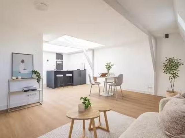 Appartement te koop Hugo de Grootstraat in Den Haag voor € 325.