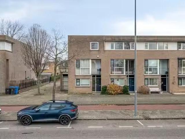 Appartement te koop Huniadijk 19 in Rotterdam voor € 415.000