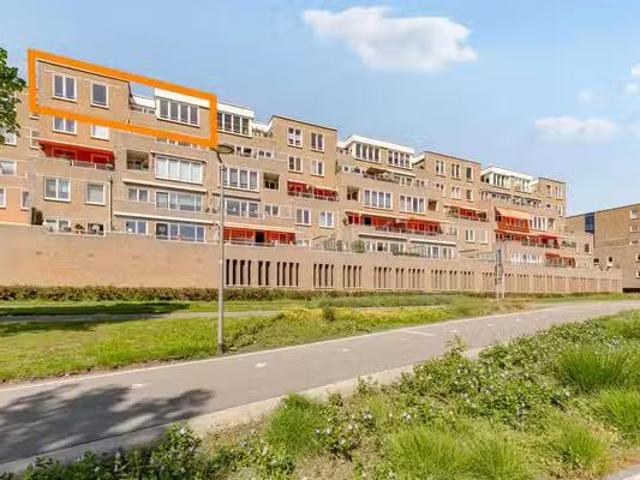 Appartement te koop Harderwijkoever 28 in Almere voor € 325.000