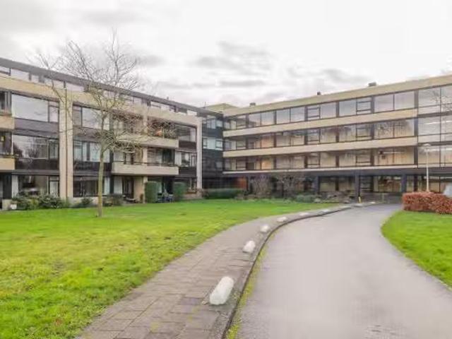 Appartement te koop Hazepaterslaan 258 in Haarlem voor € 450.000