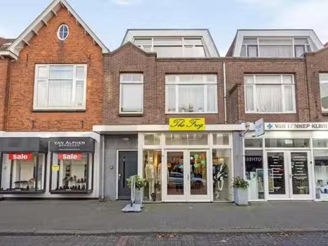 Appartement te koop Hoge Rijndijk 17 K in Leiden voor € 325.000