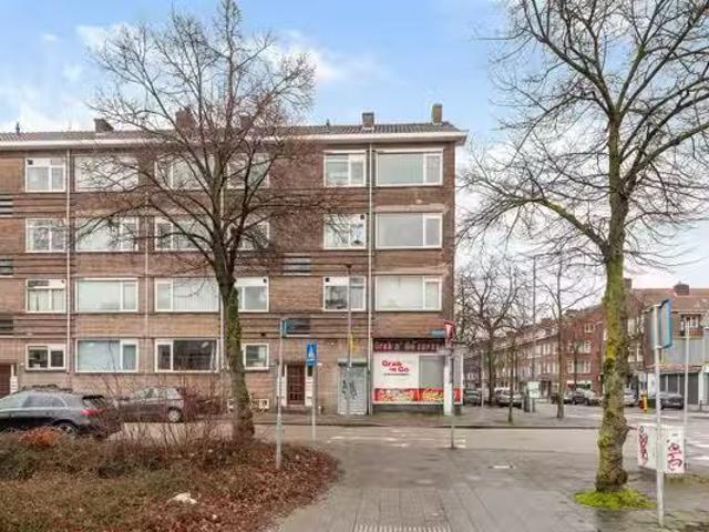 Appartement te koop Hogenbanweg 80 B in Rotterdam voor € 249.000