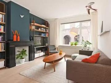 Appartement te koop Hoenderloostraat 48 in Den Haag voor € 300.