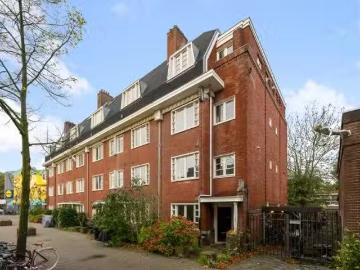 Appartement te koop Hoofdweg in Amsterdam voor € 395.000