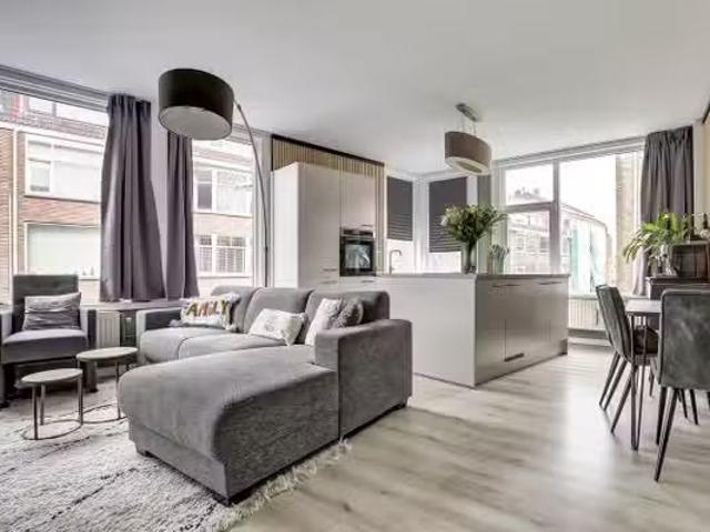 Appartement te koop Hoogstraat 203 in Vlaardingen voor € 295.000