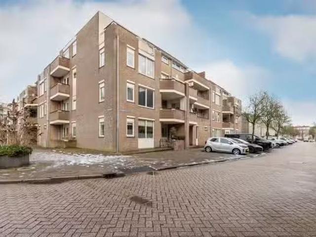 Appartement te koop Ilpendamstraat 27 in Purmerend voor € 325.