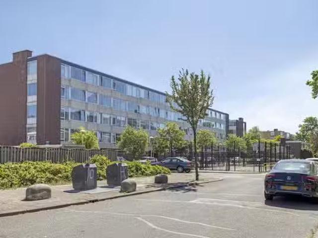 Appartement te koop Jutfaseweg 223 46 in Utrecht voor € 350.000