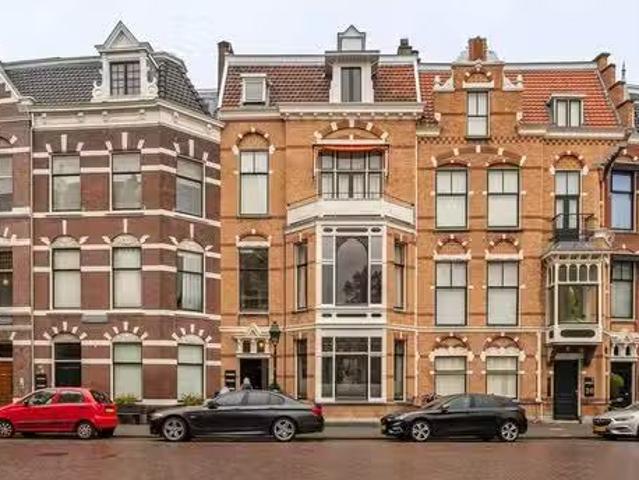 Appartement te koop Jacob Gillesstraat 24 A in Den Haag voor €.