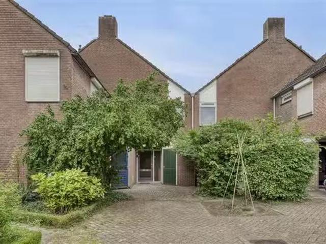Appartement te koop Jan van der Heijdenstraat 26 in Tilburg vo.