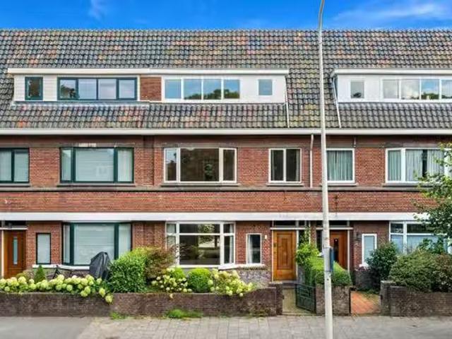 Appartement te koop Javastraat 106 A in Den Haag voor € 1.225.