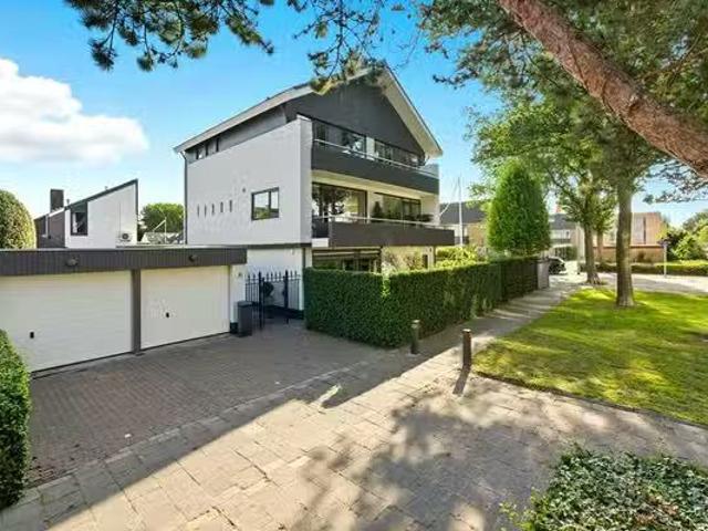 Appartement te koop Joke Smitkade 39 in Vlaardingen voor € 1.0.