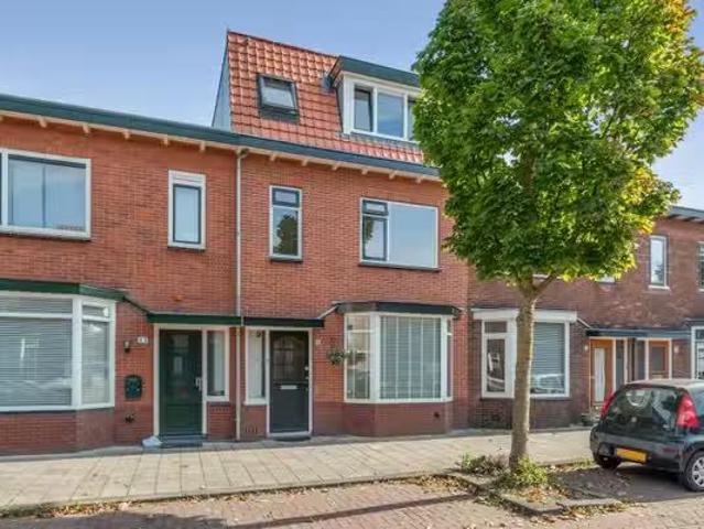 Appartement te koop Johan van Vlietstraat in Haarlem voor € 68.