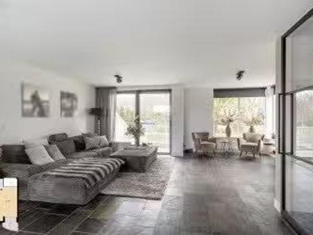 Appartement te koop Johanna Naberkade 37 in Vlaardingen voor €.