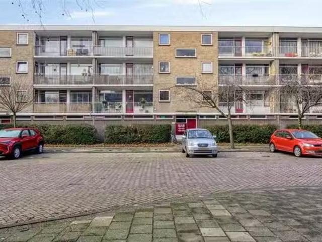Appartement te koop Joseph Haydnlaan 31 in Leiden voor € 335.000